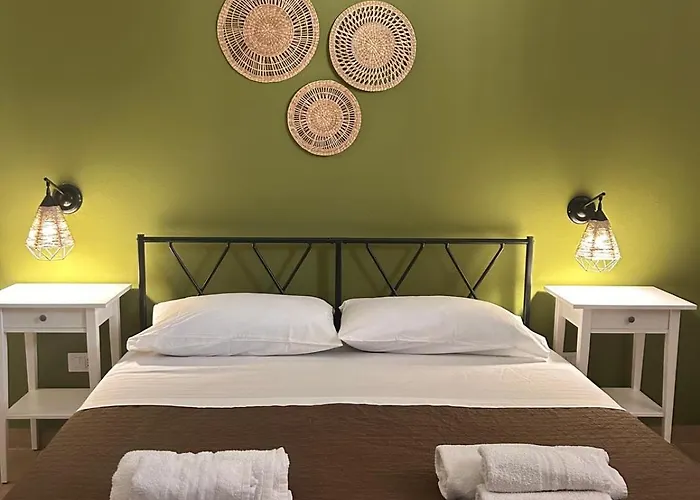 Greenhome 3*